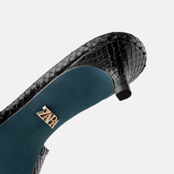 NWT Zara Textured Leather Blue Collection Sandals - Picture 6 of 6